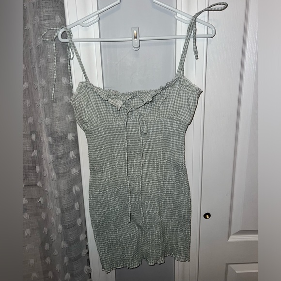 Worn once princess polly gingham pattern dress - Picture 1 of 5